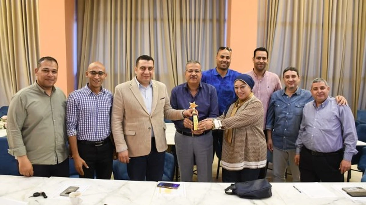 جولة تفقدية لمجلس الأمناء للوقوف على سير العمل بالجزيرة 2